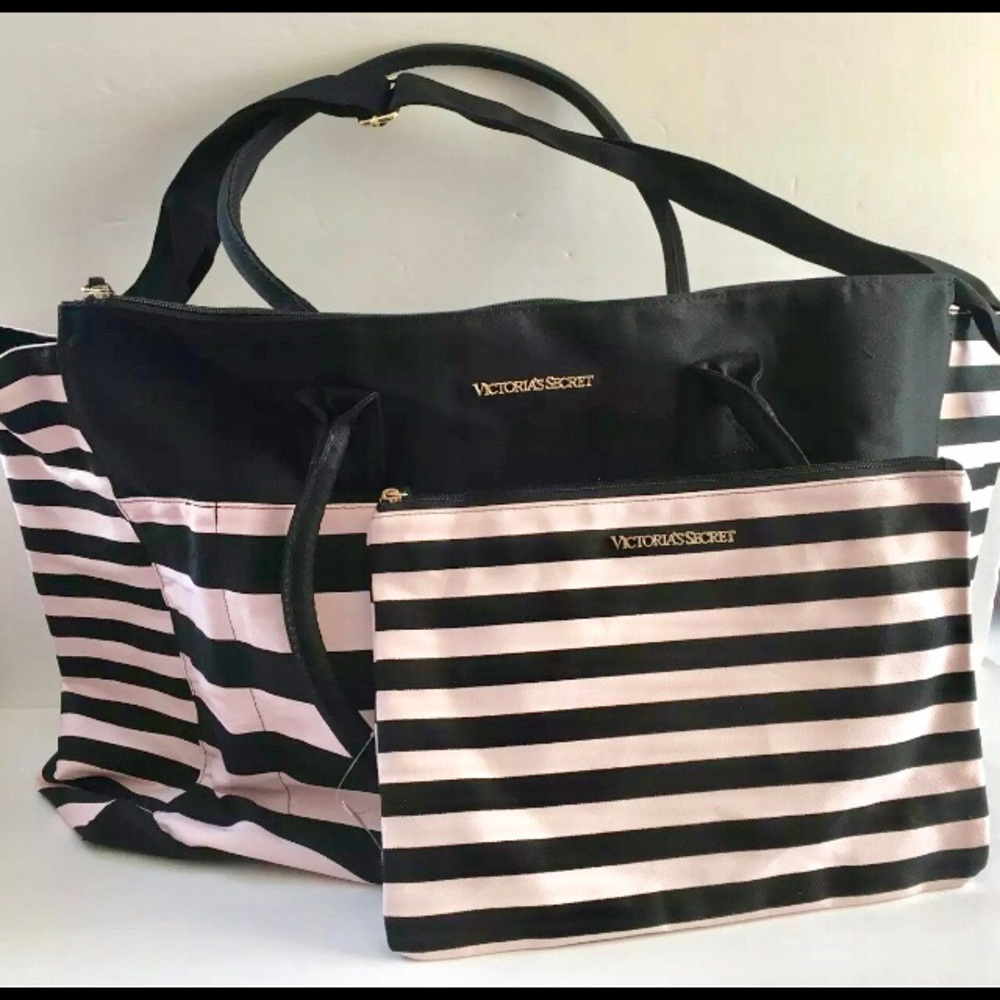 Victoria Secret tote bag plus make up case . - Picture 6 of 7